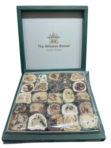 Assorted Turkish Delight Gift Box – Premium Ottoman Sweets with Pistachio, Hazelnut & Fruit Flavors – 1250g - 2